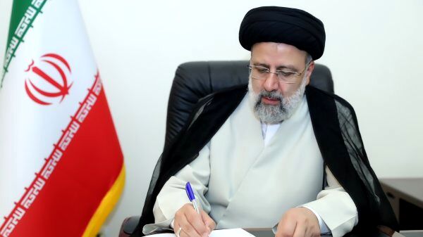 پیام قدردانی رئیس‌جمهور از حضور آگاهانه مردم در انتخابات