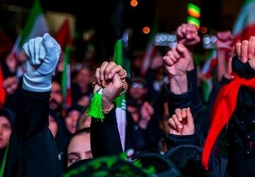 از مکتب کربلا تا میدان نبرد