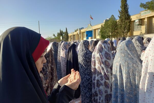 نماز عید فطر ۱۴۰۴ در روستای ظفرآباد شیراز اقامه شد