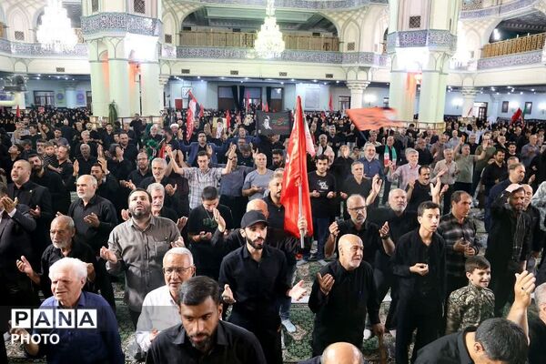 مراسم گرامیداشت رهبر شهید انقلاب اسلامی در حرم مطهر حضرت عبدالعظیم حسنی (ع) شهرری