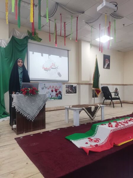 برگزاری طرح ملی لاله‌های روشن در دبستان دخترانه امام خمینی 2 