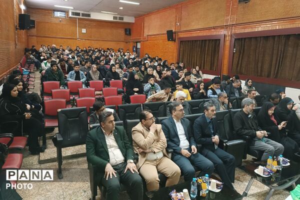 جشن ستارگان در کانون هدایت ورامین