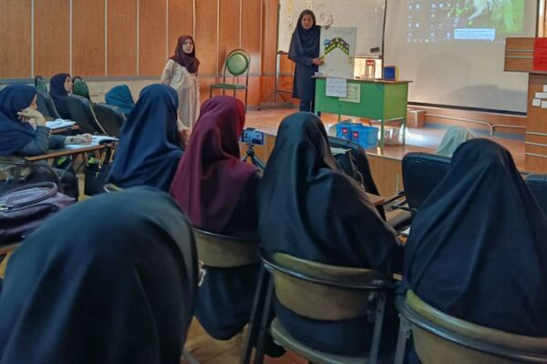 جادویِ توانا در دستانِ معلمانِ ری