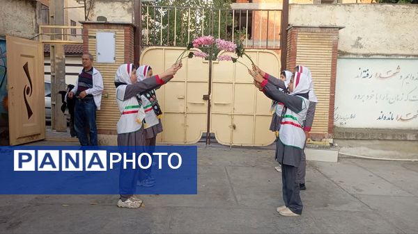 همایش تشکیلاتی وطن یار در دبستان وحدت گرگان