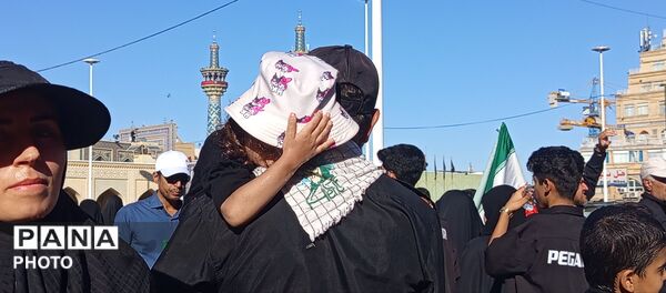 بغض گلوگیر ملت در آخرین دیدار با امام شهید
