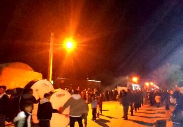 مراسم بیعت با رهبر جوان و چهلمین روز شهادت رهبر شهید روستای مهدی آباد