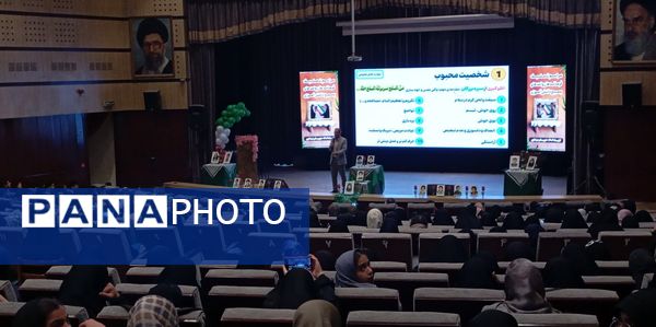 تحلیف فرماندهان بسیج مدارس نیشابور 