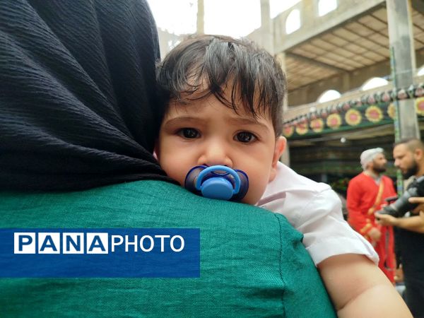 همایش شیرخوارگان حسینی با حضور خیل عظیمی از عزاداران در فاروج 