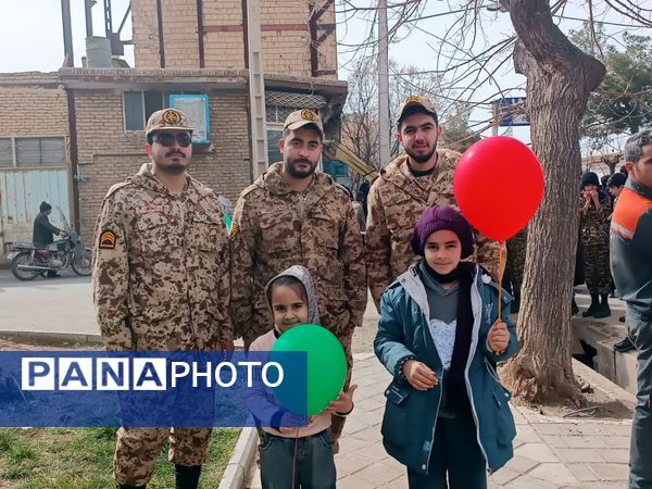 تجلی وحدت و همدلی در خلیل‌آباد؛ برگزاری باشکوه راهپیمایی ۲۲ بهمن