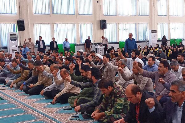 سخنرانی رئیس آموزش پرورش باشت در مراسم نماز جمعه به مناسبت هفته دفاع مقدس و آغاز سال تحصیلی
