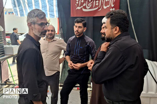موکب بین‌راهی «رهبر شهیدم» در جاجرم 