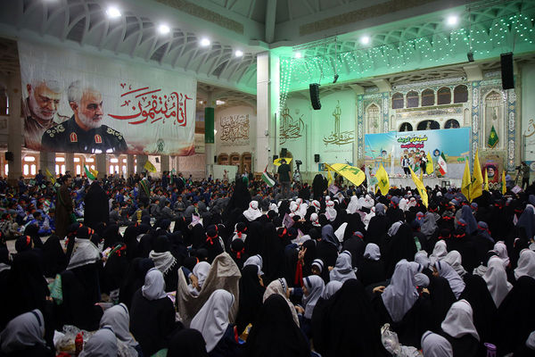 اجتماع دانش‌آموزی سربازان کوچک برای مقاومت در قم