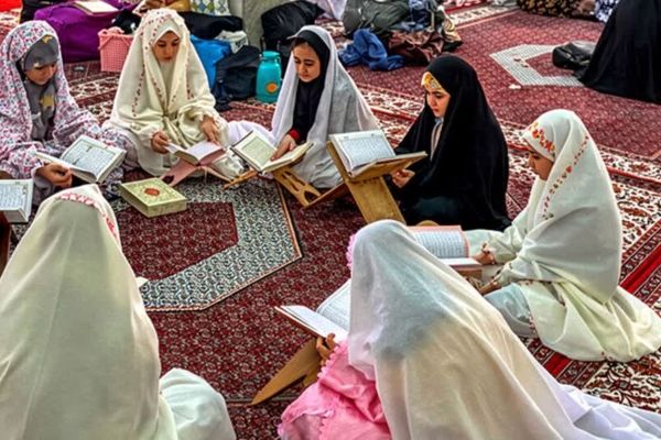 رشد ۴۰ درصدی استقبال از مراسم اعتکاف در قزوین/ ۱۱۴ مسجد میزبان معتکفان شد