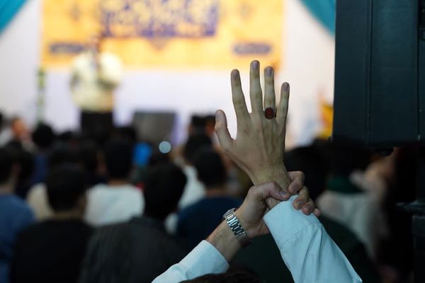 اعتکاف به رنگ خدا ۴؛ دانش‌آموزان یزدی به مهمانی خدا رفتند