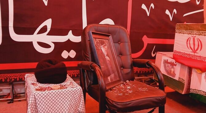 حضور مردم کرج در  تجمع  شبانه با برگزاری مراسم عزاداری در شب اول محرم 
