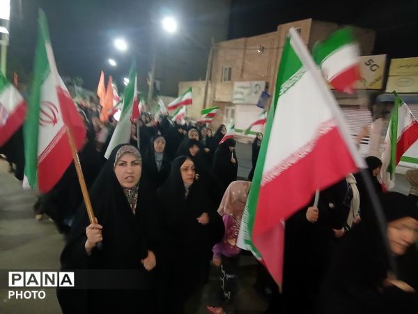 خیابان‌های البرز در اجتماعات شبانه جلوه‌گاه وحدت امت اسلامی 