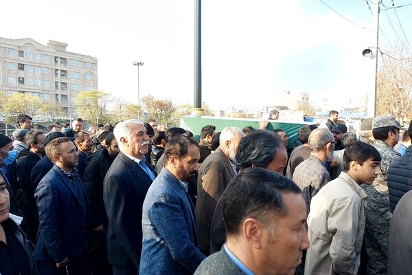 تشییع پیکر شهید مدافع حرم رضا مرادی در باقرشهر 