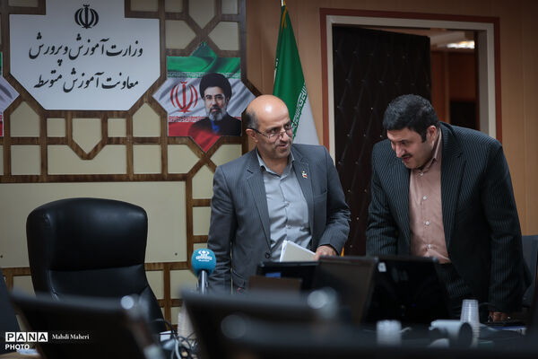 آیین رونمایی از سامانه ثبت نام دوره متوسطه آموزش و پرورش
