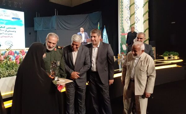تجدید عهد با آرمان‌های شهدا