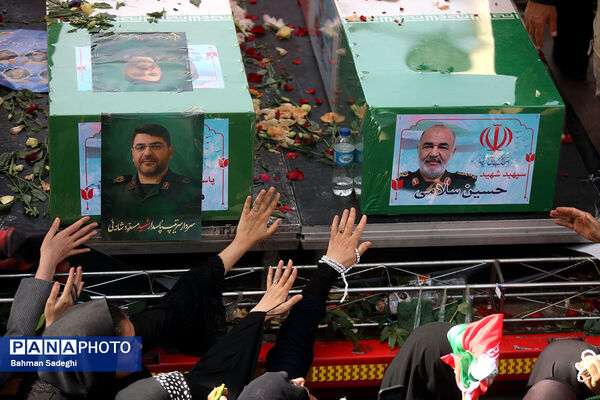 تشییع شهدای اقتدار در تهران - 2