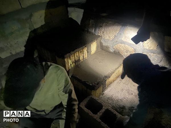 نصب برج نور در محوطه حمام مارم فین با مشارکت مردمی