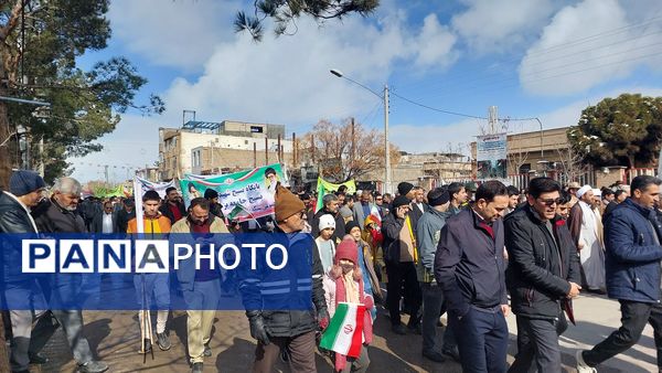 راهپیمایی باشکوه یوم الله ۲۲بهمن در شهرستان خواف