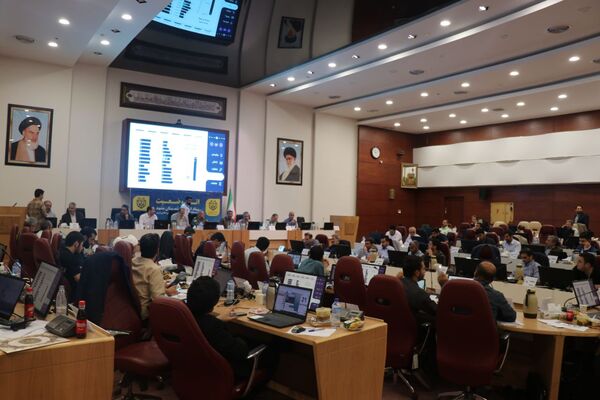 اتاق کنترل وضعیت ستاد انتخابات شهر مشهد در دور دوم انتخابات ریاست جمهوری 