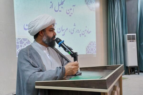 مراسم تجلیل از معاونین پرورشی، مربیان تربیتی و مشاورین مدارس منطقه کهریزک 