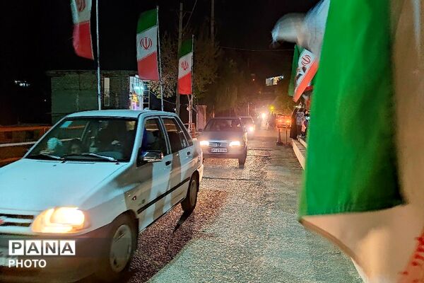 گذری بر رژه خودرویی در شهر دارالسادات بار نیشابور 