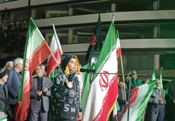 استقبال گسترده دختران دهه‌نودی در تریبون آزاد رودهن