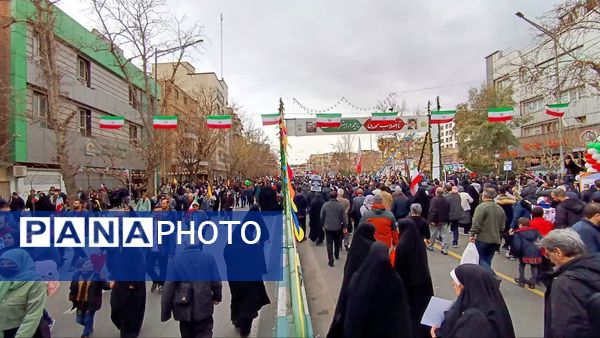 تجلی ولایتمداری در مسیر ۲۲ بهمن