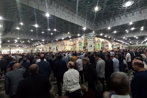 برپایی نماز جمعه در مصلی حرم حضرت عبدالعظیم حسنی(ع) 