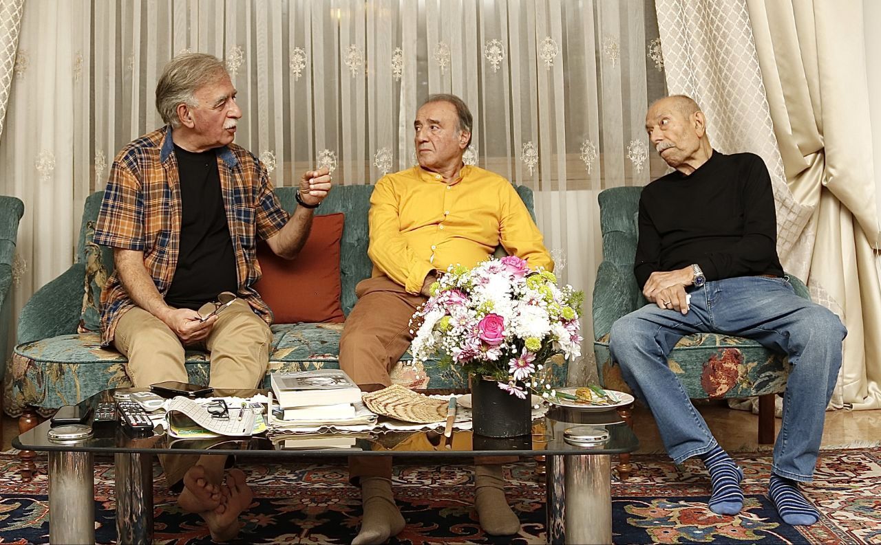 مدیران خانه سینما به عیادت «علی نصیریان» رفتند