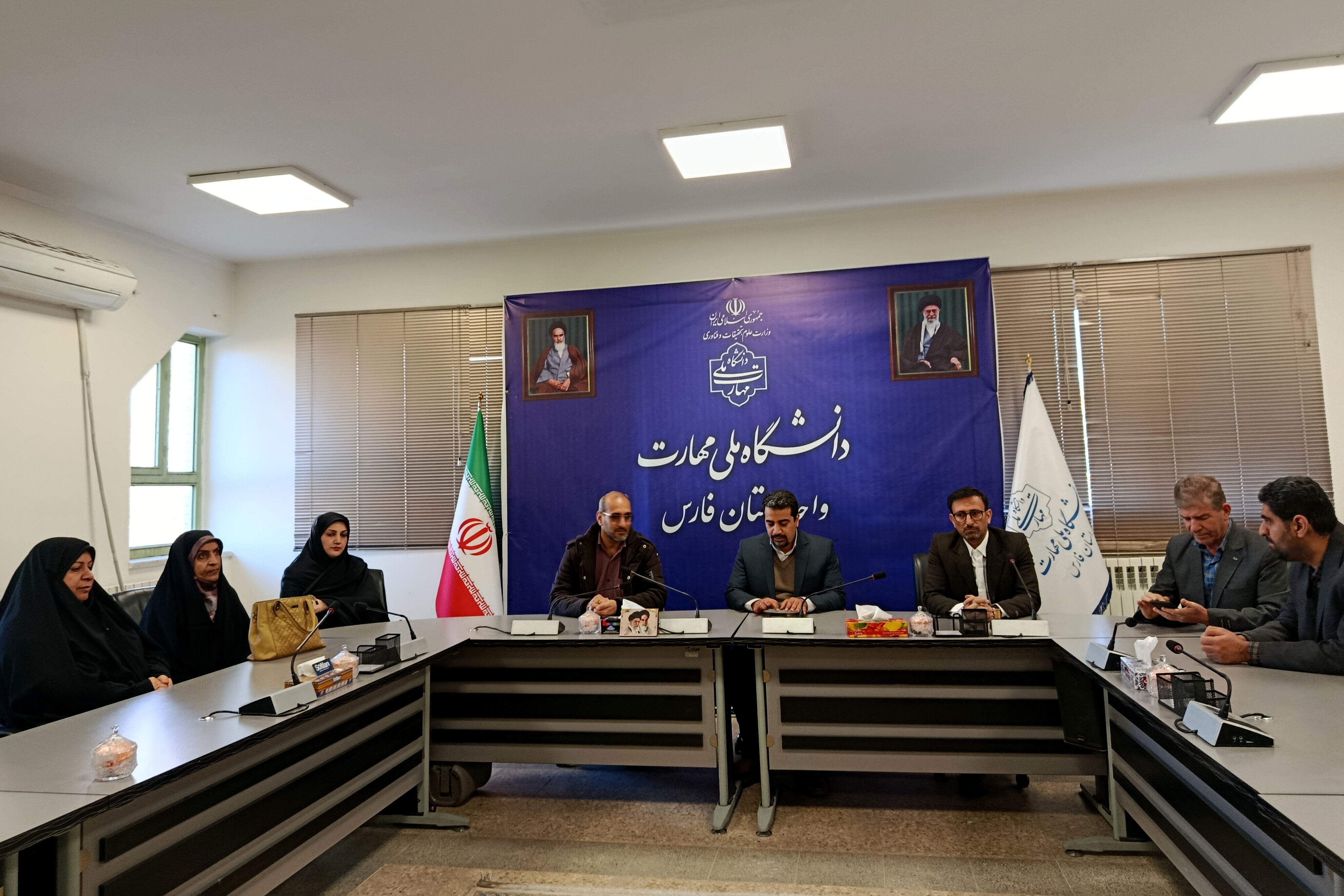 بازدید از دانشگاه ملی مهارت شهید باهنر شیراز