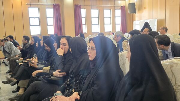  مراسم کلنگ‌زنی همزمان دو پروژه آموزشی در ناحیه چهار اصفهان