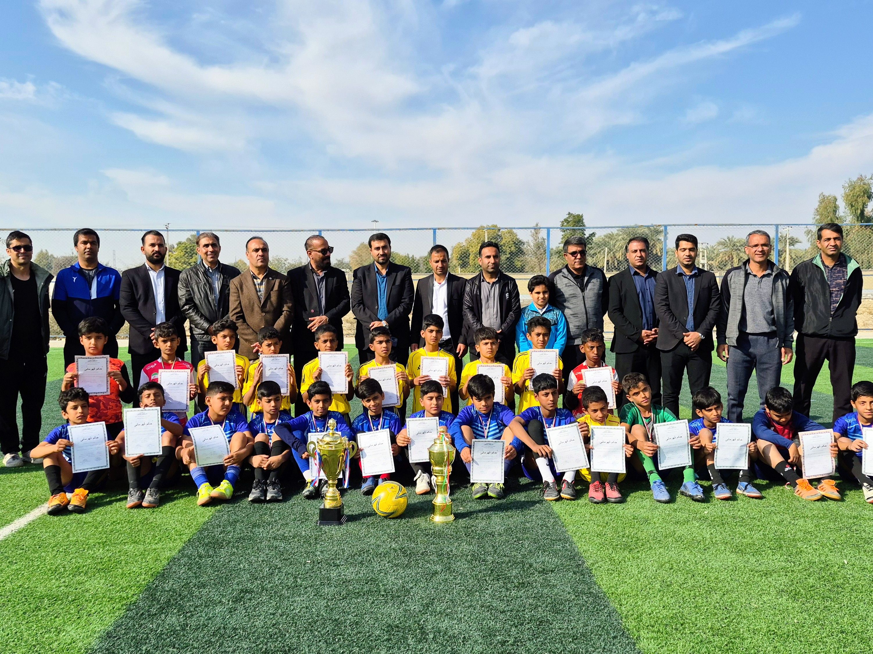 عنبرآباد میزبان فینال مسابقات مینی فوتبال