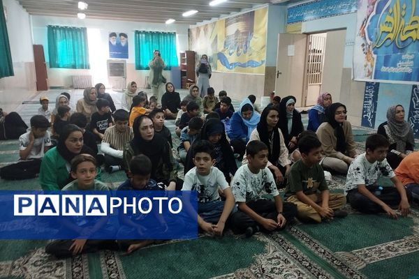 برگزاری جشن بزرگداشت میلاد باسعادت پیامبر اکرم(ص) و امام صادق(ع) در دبستان شهیدرجایی شهرستان قدس