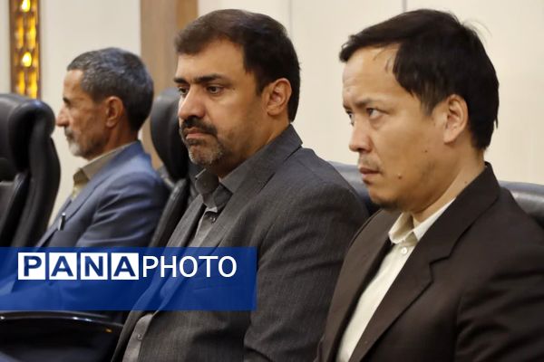 نشست وحدت علمای شیعه و اهل سنت در دانشگاه آزاد اسلامی مشهد 