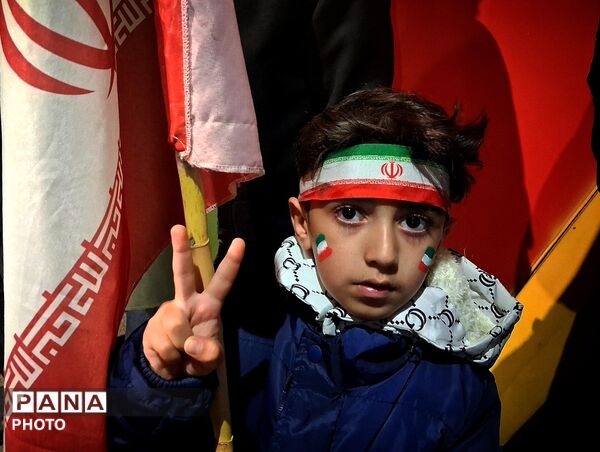 تا پای جان پای کار ایران