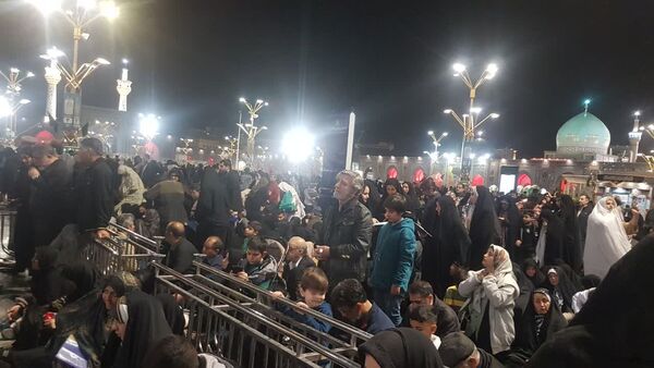 شکوه حضور زائران ومجاوران حرم مطهر رضوی در مراسم شب قدر نوزدهم ماه رمضان