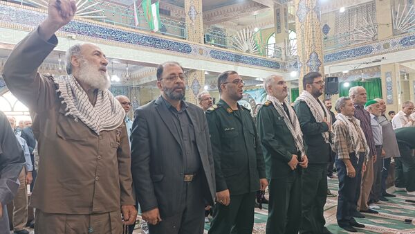 راهپیمایی مردم ولایتمدار شهرستان ورامین در محکومیت رژیم صهیونسیتی 