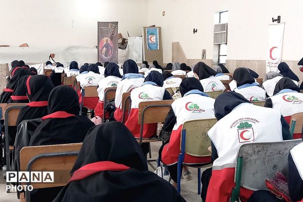 رقابت دانش‌آموزان قرچک برای ادای مسئولیت‌های اجتماعی خود در چهاردهمین المپیاد طرح «دادرس»