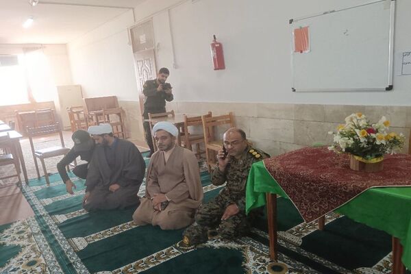گرامیداشت هفته نیروی انتظامی در دبیرستان شهید مجید دهنوی