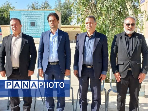 نواخته شدن زنگ پدافند غیرعامل در مدرسه شهید دستغیب مروست