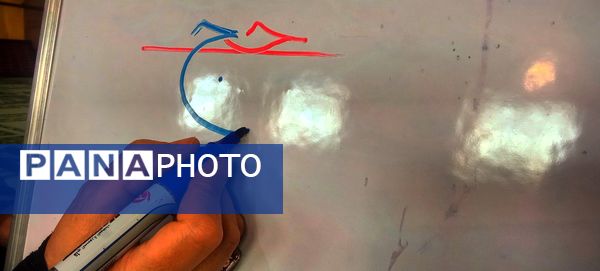 «خوش‌ خط‌ شو» انگیزه‌ای‌ برای رشد خلاقیت دانش‌آموزان‌