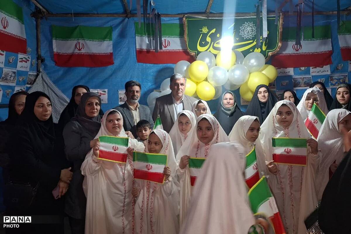 آیین عبادی نماز استغاثه و تقدیر از برگزیدگان برتر قرآنی در چهاردانگه