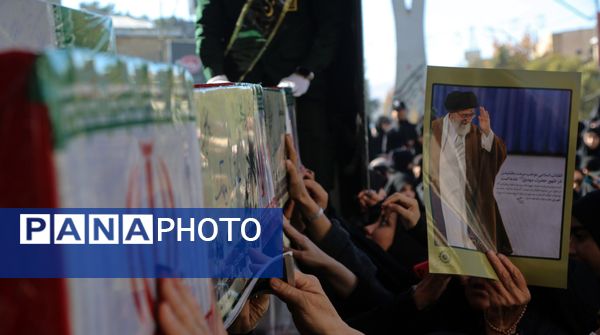 مراسم تشییع پیکرهای ۷ شهید گمنام در کرمانشاه