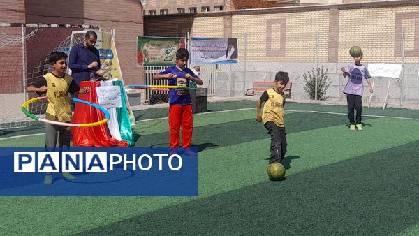 آیین افتتاحیه «میدان پویا» با محوریت خانواده پویا و ورزش پدر و پسری در فیروزکوه