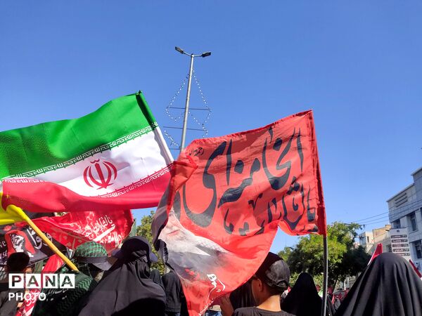 حضور پرشور ملت عظیم الشأن ایران در مراسم وداع با پیکر رهبر شهید