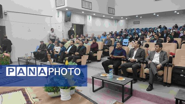 شب موسیقی استاد حسین عزیزی پور در سالن فرهنگ و ارشاد